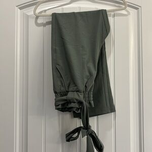 NWT GRACE KARIN Women's Cropped Paper Bag Waist Pants with Pockets